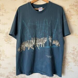 Vintage 90s Thrashed & Faded Wolves Nature T-Shirt | Extinction Las Vegas | XL